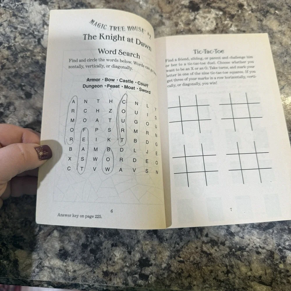 Games and Puzzles from the Tree House:- Mary Pope Osborne And 2‎ Books #24 & #36
